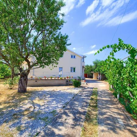 Apartment Lipovac Malinska Kültér fotó